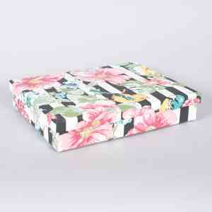 Boxes 169 Degree Gallery